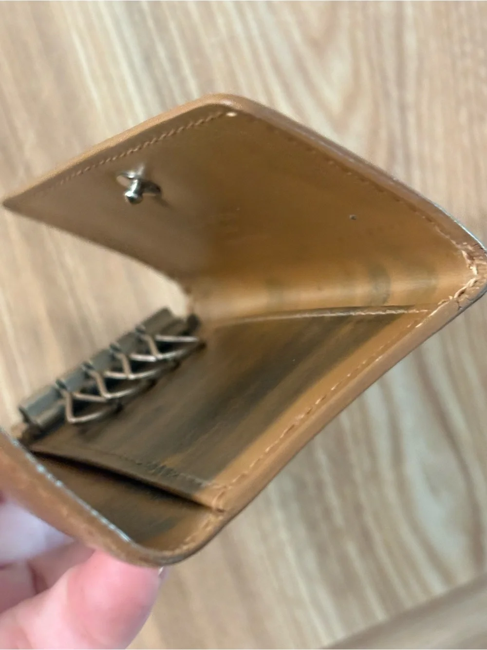 Authentic Louis Vuitton Monogram Vernis Key Holder